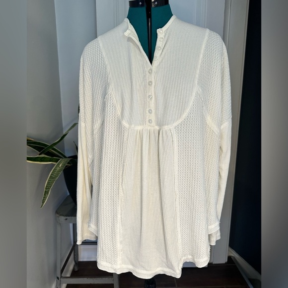 Free People thermal Leo peplum oversized Henley - size small - Picture 1 of 13